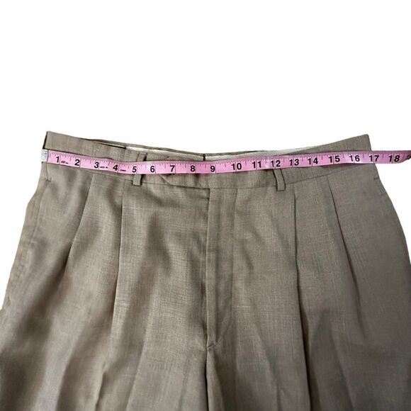Reyn’s ~ Khaki colored Men’s Linen Pants ~ pleated front ~ full leg ~ size 34 - Picture 7 of 9